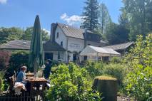 Einkehr im Naturfreundhause-Hardt