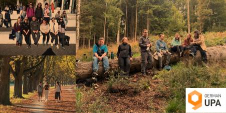 Bilder vergangener UX Wandertage, Menschen im Wald